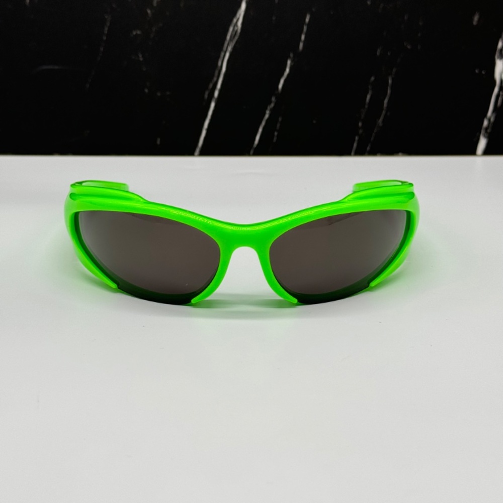 NEW BB0253S 005 BALENCIAGA GREEN GREY OVAL UNISEX BALENCIAGA SUNGLASSES - Picture 3 of 10